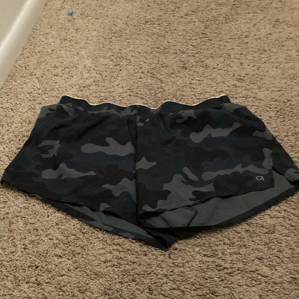 Gap Camo Athletic Women's Shorts
